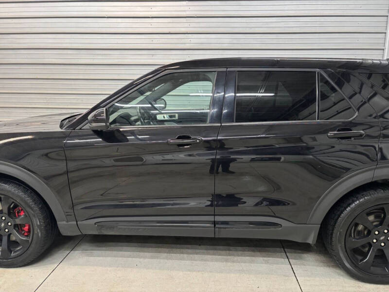 2021 Ford Explorer ST