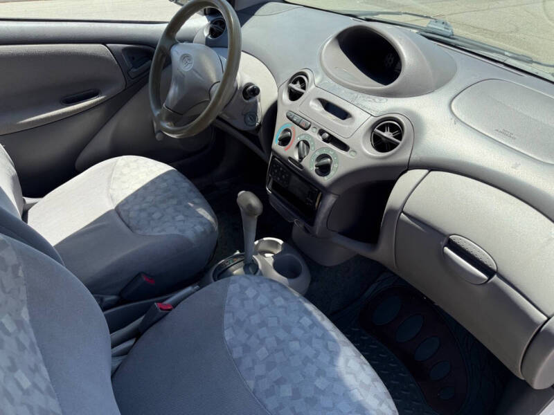 2000 Toyota ECHO