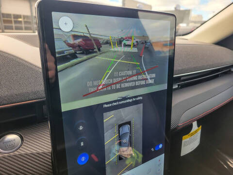 2025 Ford Mustang Mach-E Premium