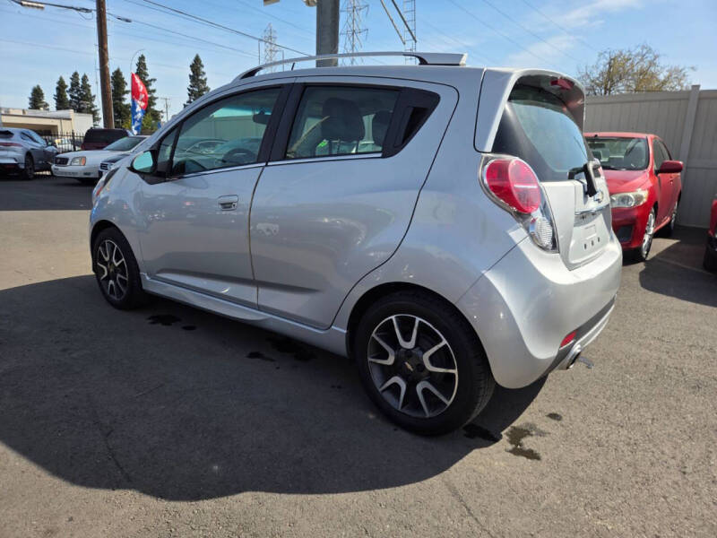 2013 Chevrolet Spark 2LT Auto