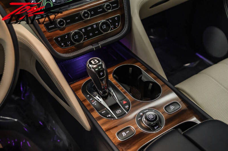 2021 Bentley Bentayga V8