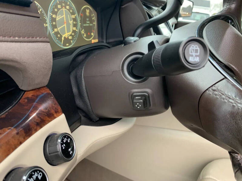 2015 Cadillac Escalade ESV Premium