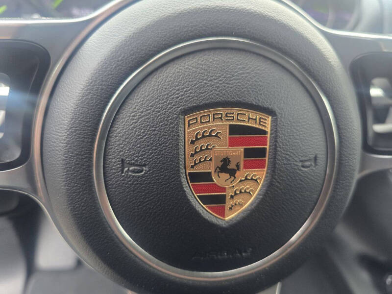 2016 Porsche Cayenne S E-Hybrid