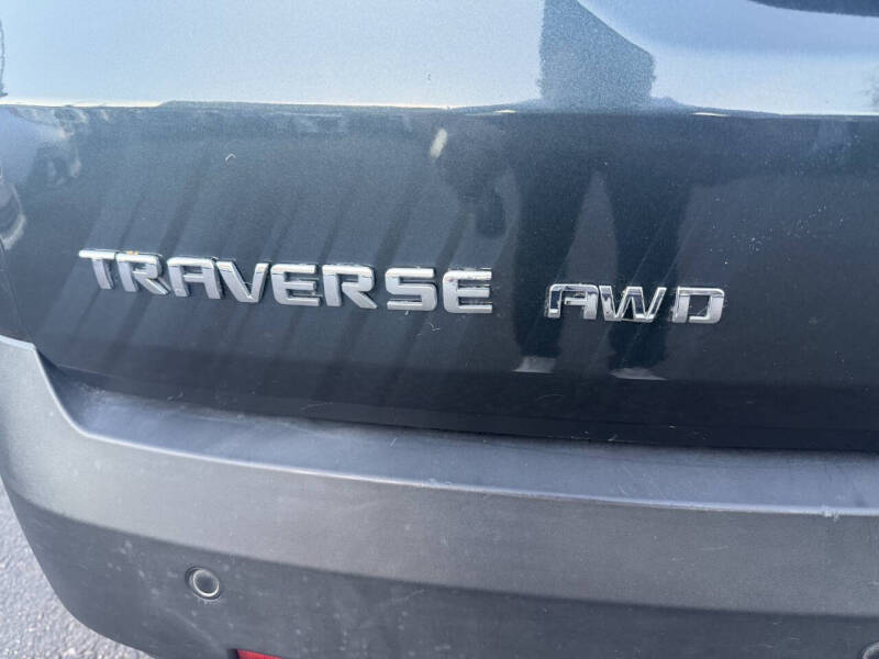 2018 Chevrolet Traverse LT Cloth