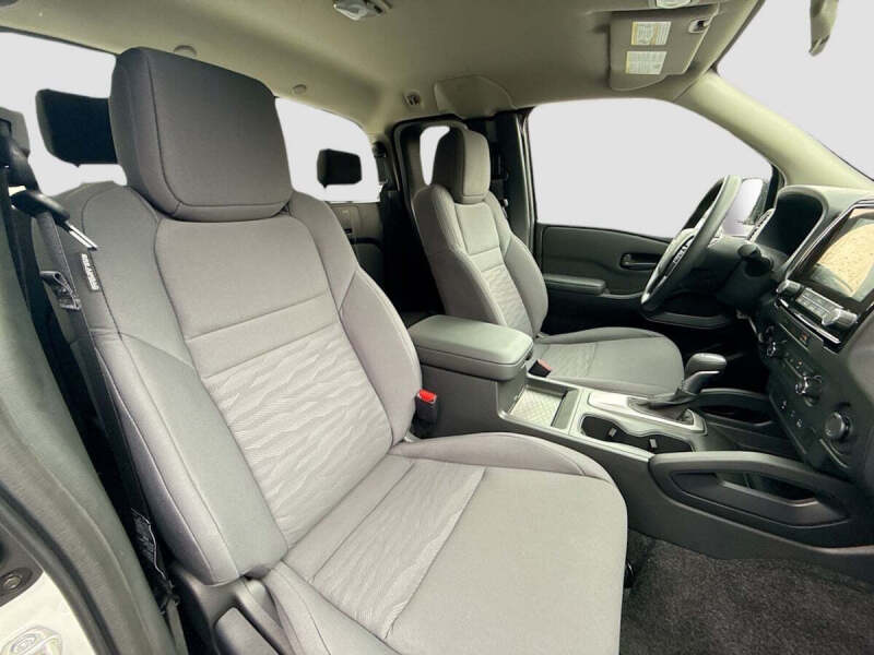 2023 Nissan Frontier S