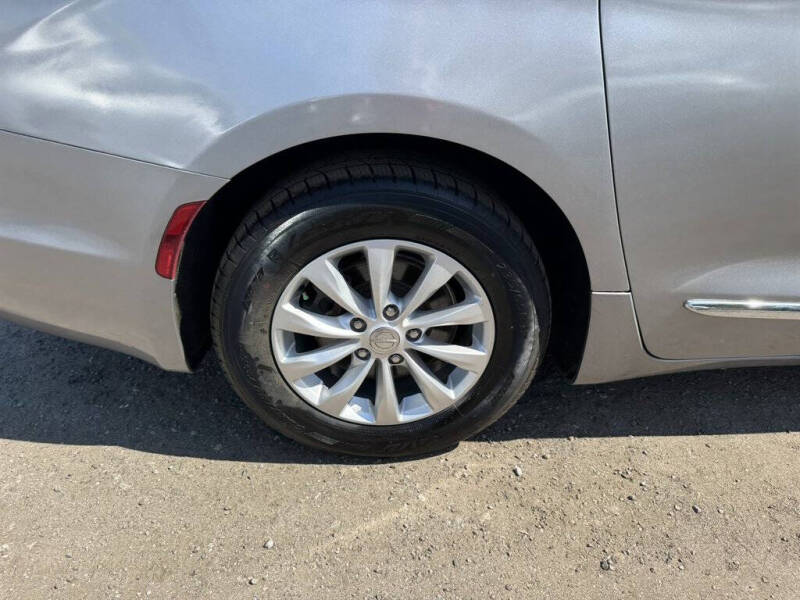 2019 Chrysler Pacifica Touring L