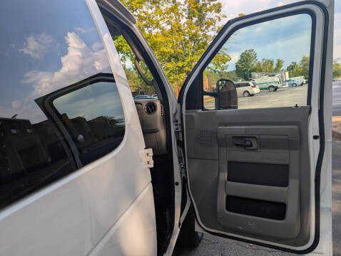 2012 Ford E-Series E-350 SD