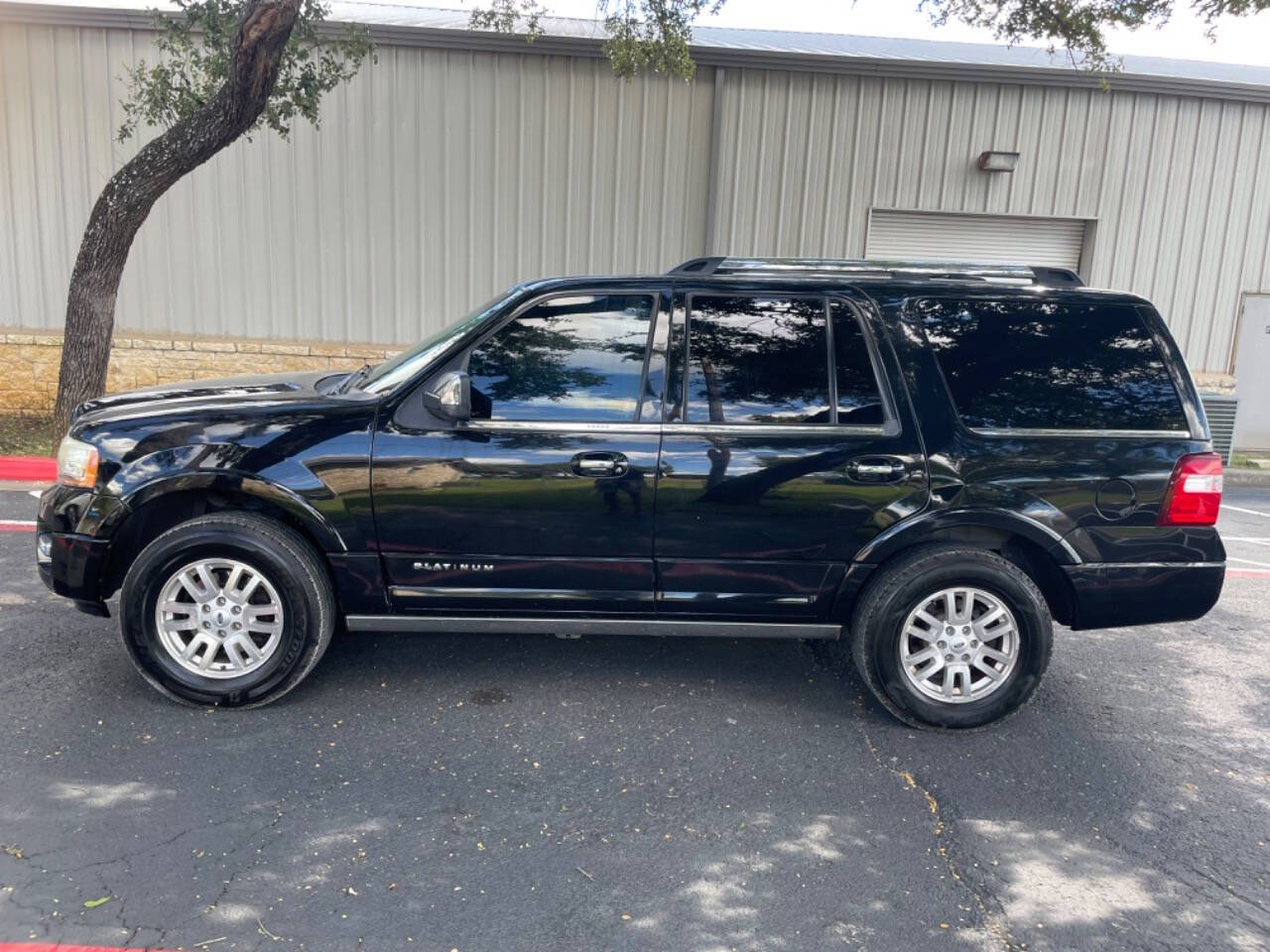 2016 Ford Expedition for sale at AUSTIN PREMIER AUTO in Austin, TX