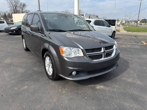 2020 Dodge Grand Caravan for sale at Summit Palace Auto in Waterford MI
