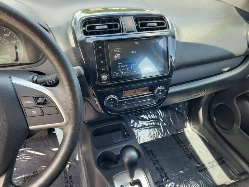 2024 Mitsubishi Mirage ES