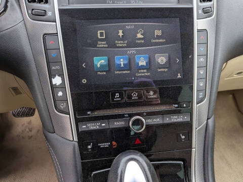 2015 Infiniti Q50 Premium