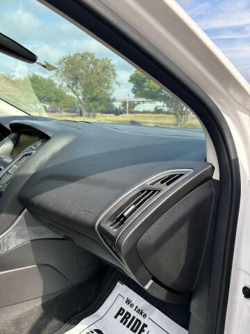 2012 Ford Focus Titanium