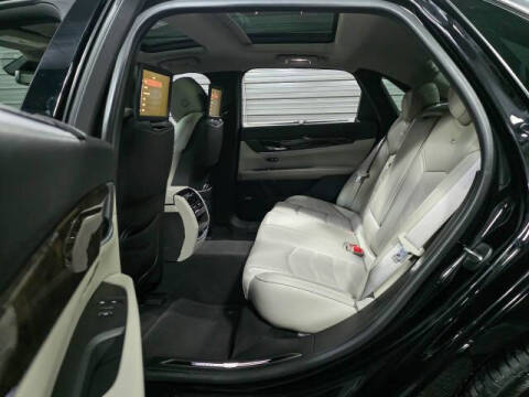 2018 Cadillac CT6 Plug-In Hybrid 2.0T