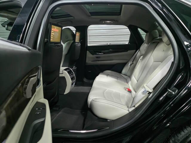 2018 Cadillac CT6 Plug-In Hybrid 2.0T