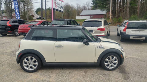 2010 MINI Cooper for sale at Madbury Motors in Madbury NH
