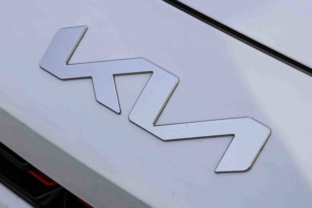 2022 Kia Forte GT Line