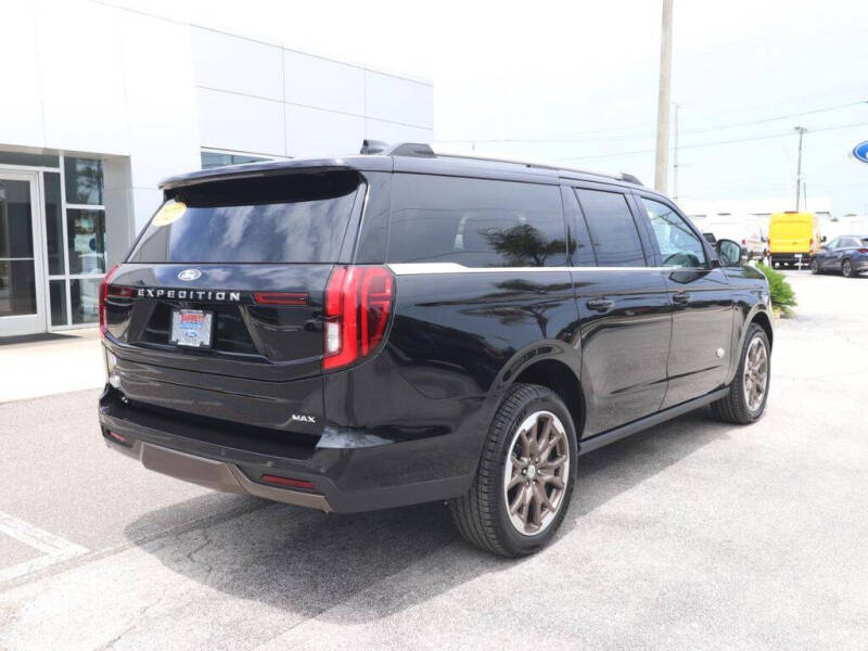 2027 Ford Expedition MAX King Ranch
