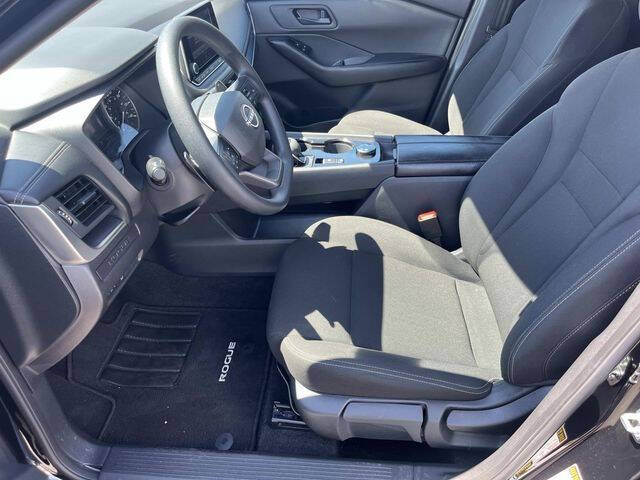 2025 Nissan Rogue S