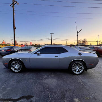 2016 Dodge Challenger R/T Scat Pack