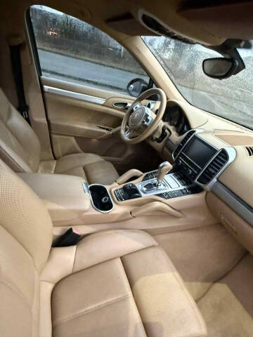 2011 Porsche Cayenne S