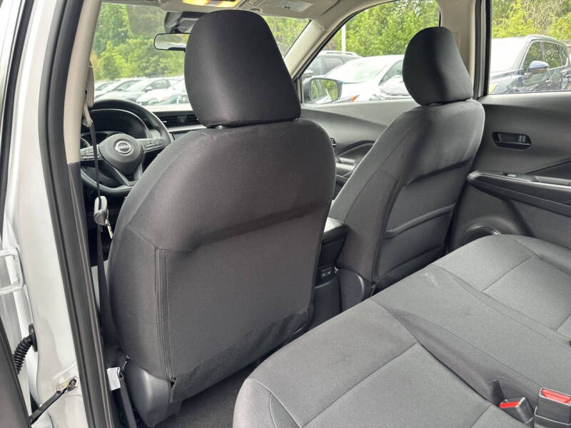 2025 Nissan Kicks Play S