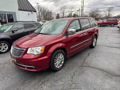 2015 Chrysler Town and Country for sale at Huggins Auto Sales in Ottawa OH