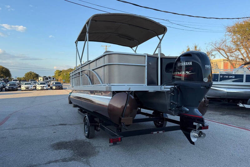 2020 Bennington 21 SF