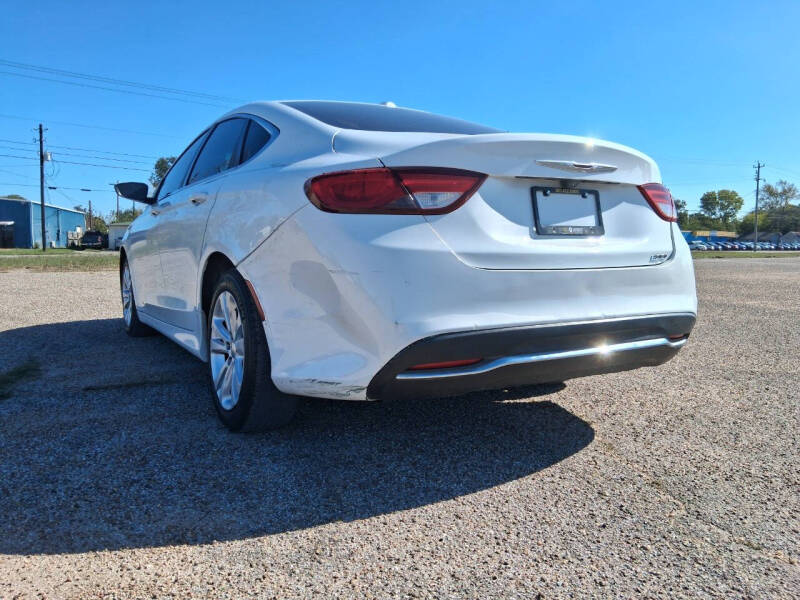 2015 Chrysler 200 Limited