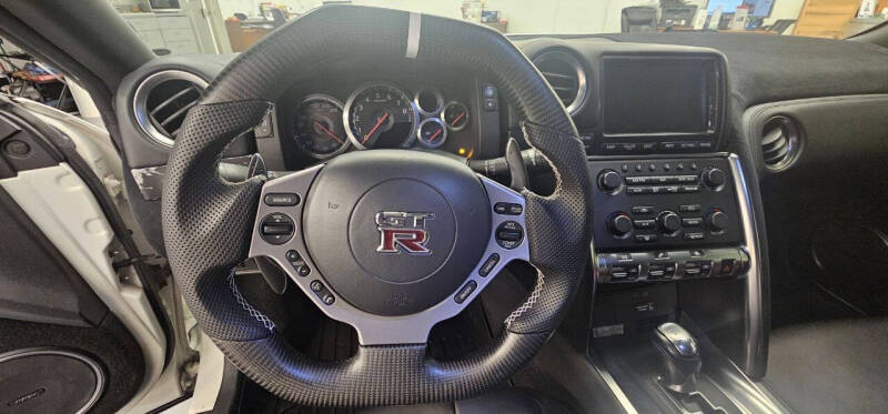 2010 Nissan GT-R Premium