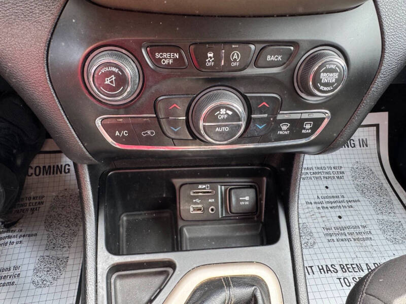 2017 Jeep Cherokee Latitude