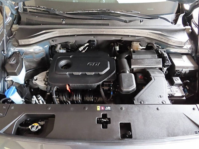 2020 Hyundai Santa Fe SE