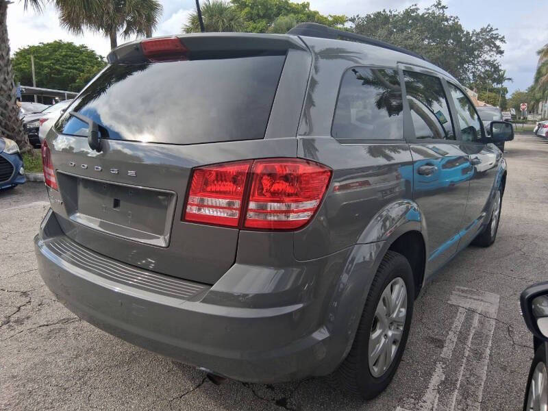 2020 Dodge Journey SE Value