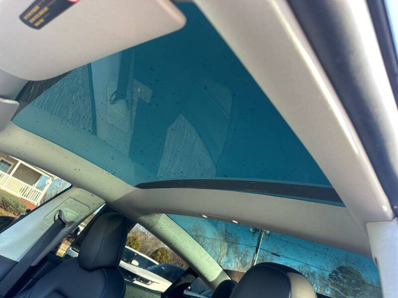 2023 Tesla Model 3 Performance