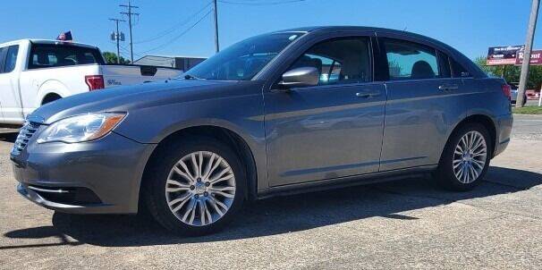 2012 Chrysler 200 for sale at Potter Motors Conway in Conway AR