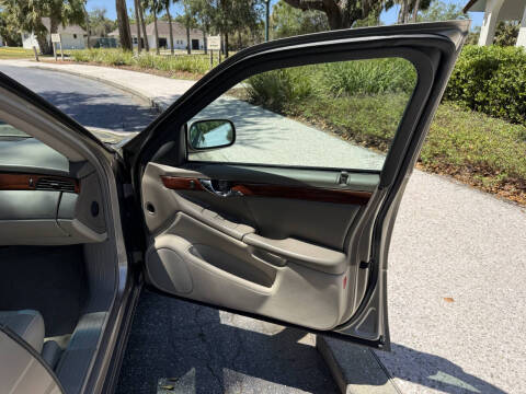 2003 Cadillac DeVille