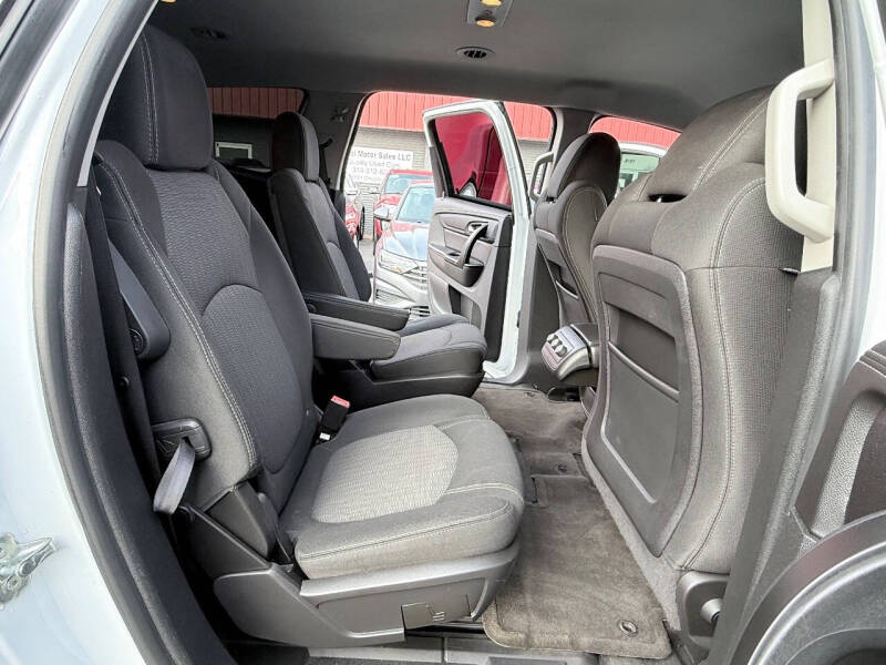 2017 Chevrolet Traverse LT