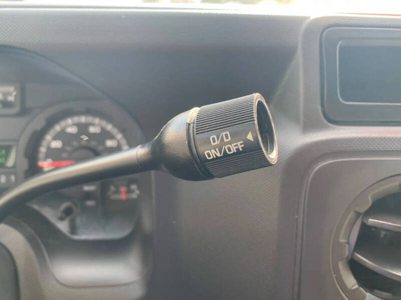 2013 Ford E-Series E-350 SD XLT