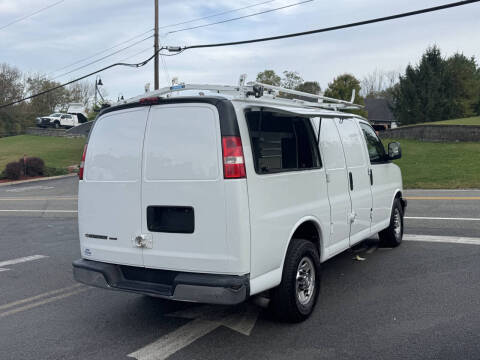 2017 Chevrolet Express 2500