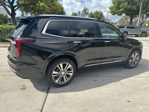 2023 Cadillac XT6 Premium Luxury