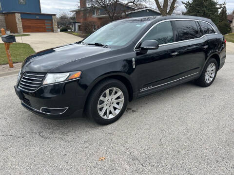 2018 Lincoln MKT Town Car for sale at TOP YIN MOTORS in Mount Prospect IL