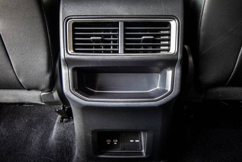 2024 Volkswagen Atlas Cross Sport SE