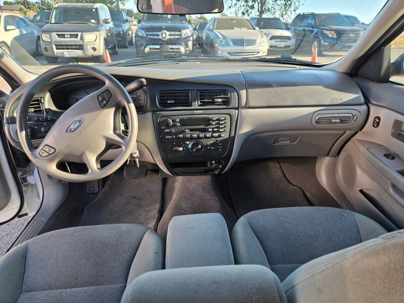 2000 Ford Taurus SES