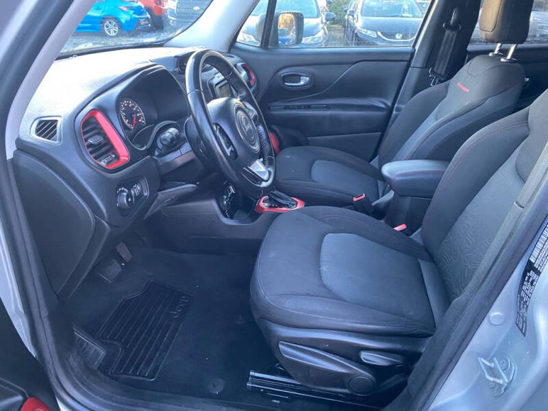 2016 Jeep Renegade Trailhawk