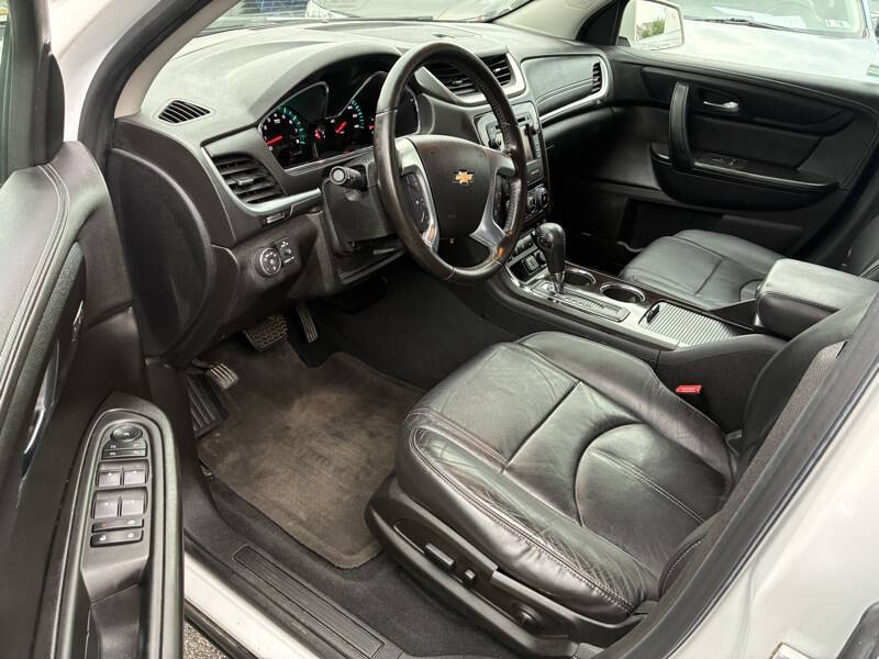 2017 Chevrolet Traverse LT