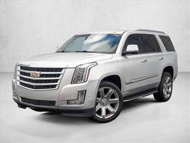 2016 Cadillac Escalade Luxury Collection
