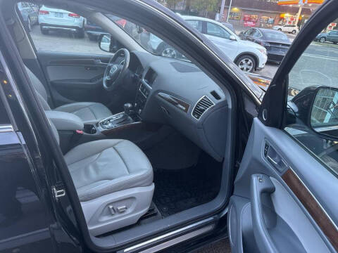 2017 Audi Q5 2.0T quattro Premium Plus