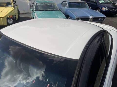 1998 Saturn S-Series SC2