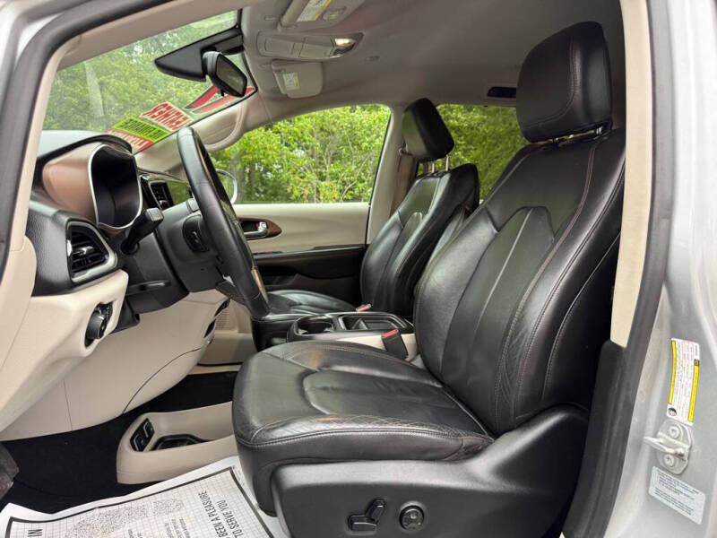 2017 Chrysler Pacifica Touring Plus