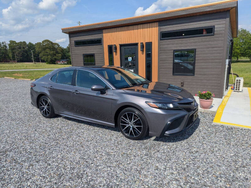 2023 Toyota Camry SE
