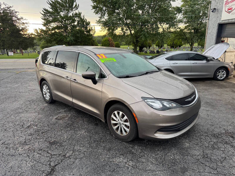 2017 Chrysler Pacifica Touring